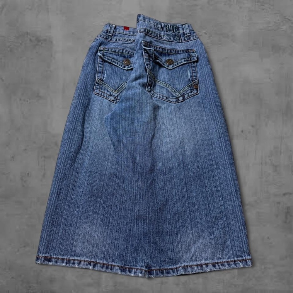 Y2K Vintage Baggy Infamous Raider Jean Co. Wide Leg Medium Wash Denim Shorts